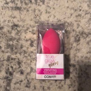 NIP Conair vibrating makeup blender